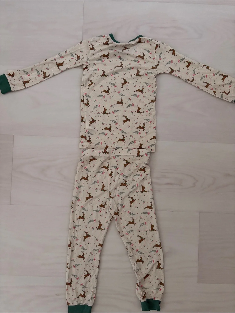 Magnetic Me Modal Cream Reindeer Pajama Set with Green Trim, 3T